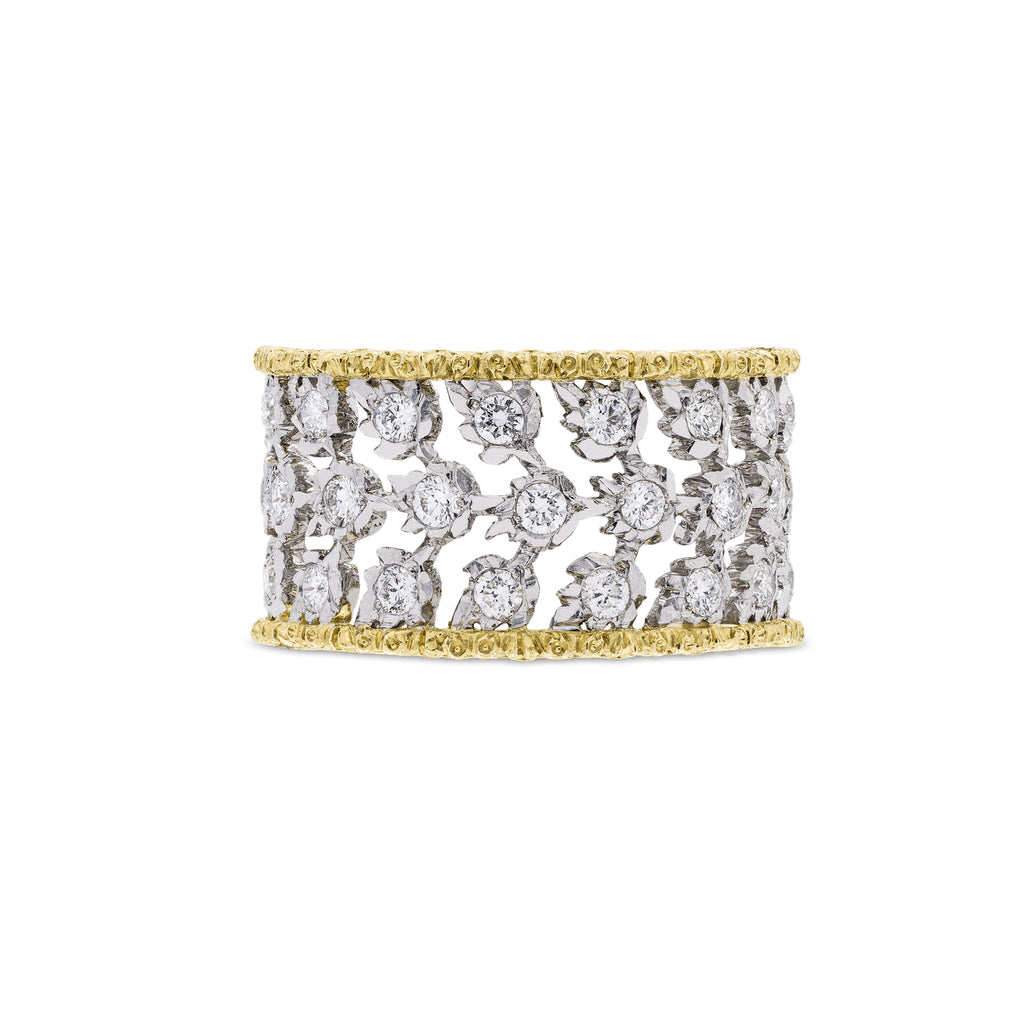 Buccellati Eternelle Band Ring in 18k white and yellow gold with intricate lace-like engraving and 48 round brilliant-cut diamonds, totaling 1.04 carats. Side View.