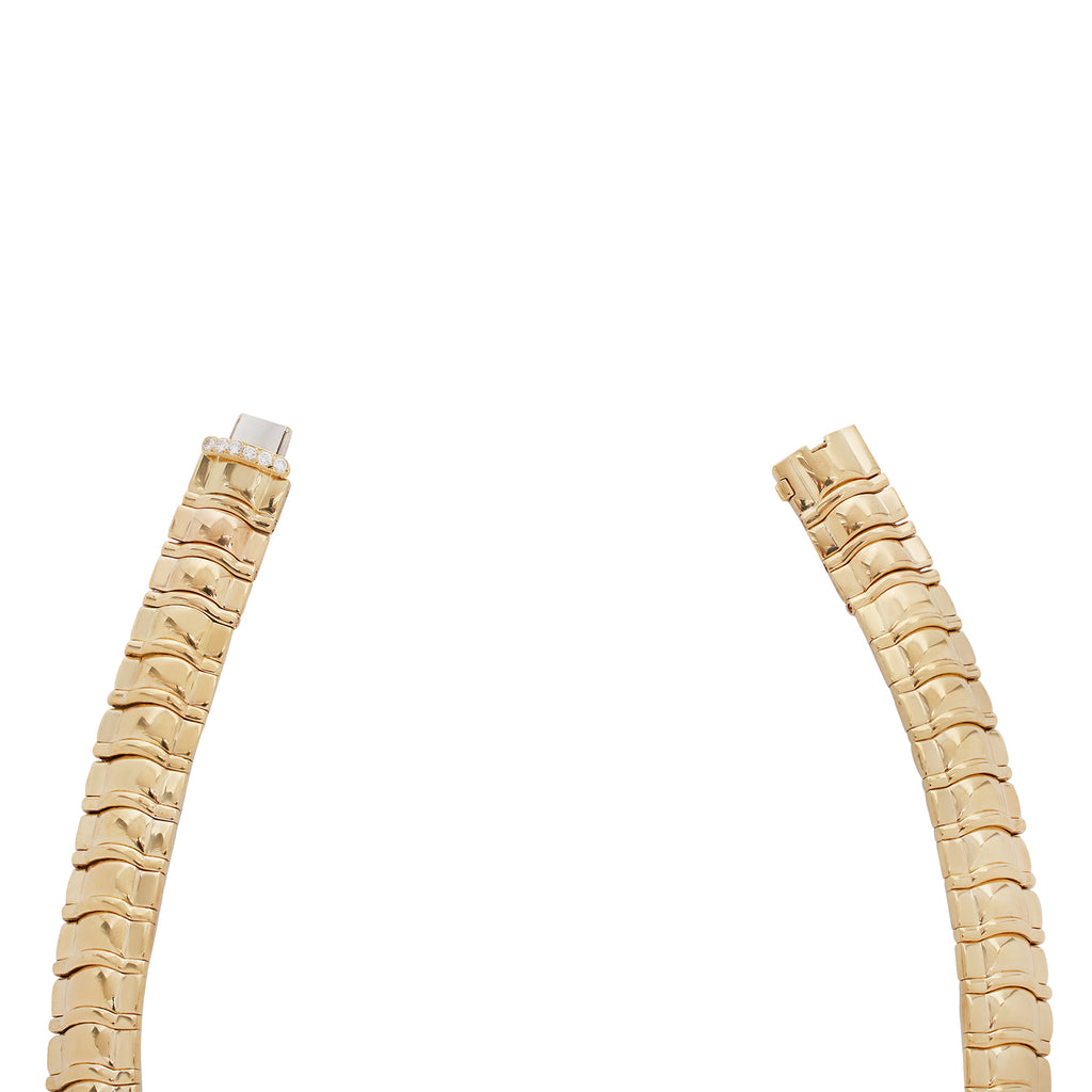 Piaget Tanagra Diamond Yellow Gold Graduated Collar Necklace Clasp Detail