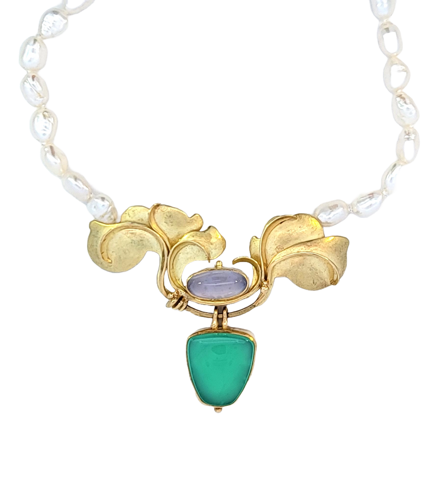 Gold Leaf Motif Necklace with Moonstone Green Quartz and Beaded Necklace
