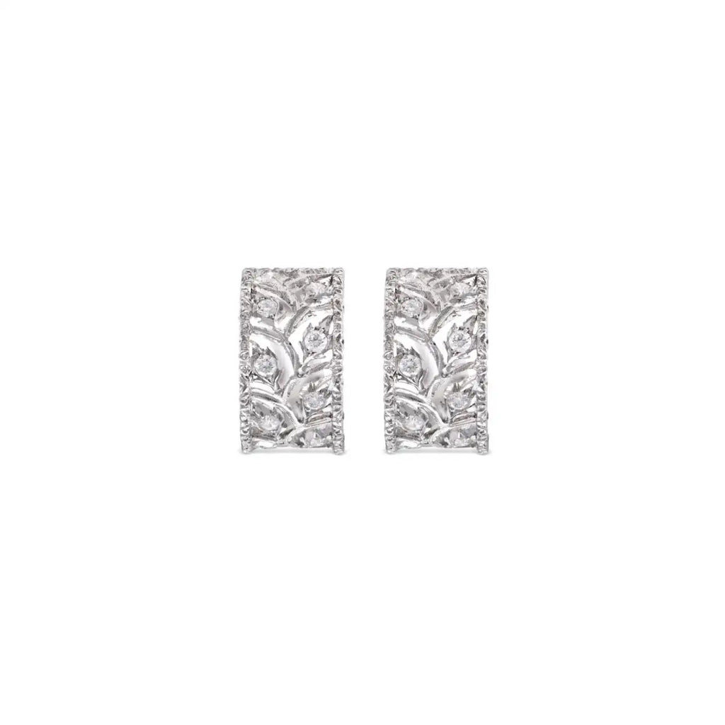 RAMAGE Diamond Earrings in 18k white gold with brilliant diamonds and leaf-modeled borders by Buccellati, designed with an openwork hoop style.